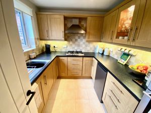 Kitchen- click for photo gallery